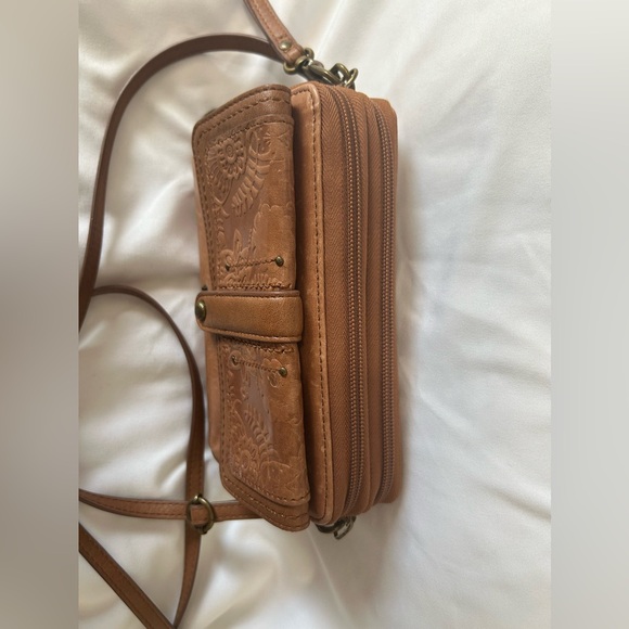 The Sak large wallet on a string. - Picture 6 of 10